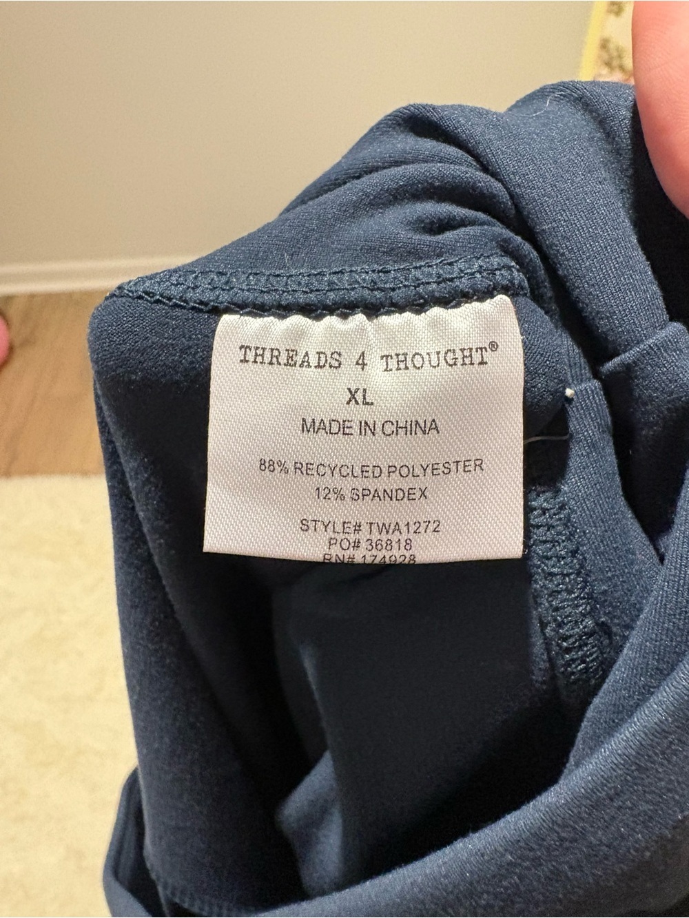 Threads 4 Thought Monica Criss Cross Crop Legging navy blue XL - Picture 8 of 11